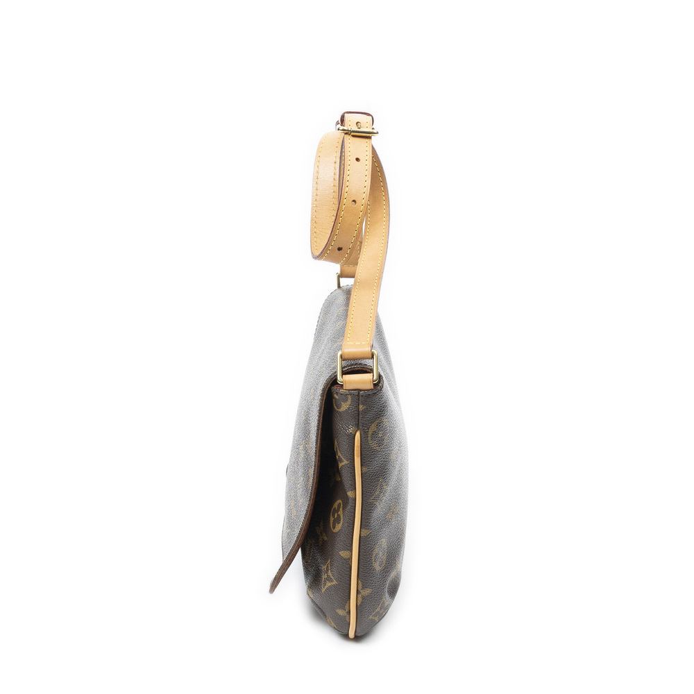Louis Vuitton Musette Tango - Picture 3 of 10